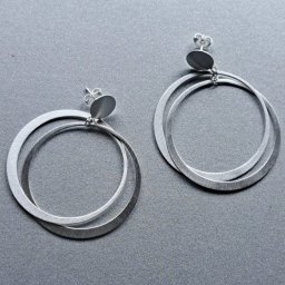 Ohrringe-Einzelstücke